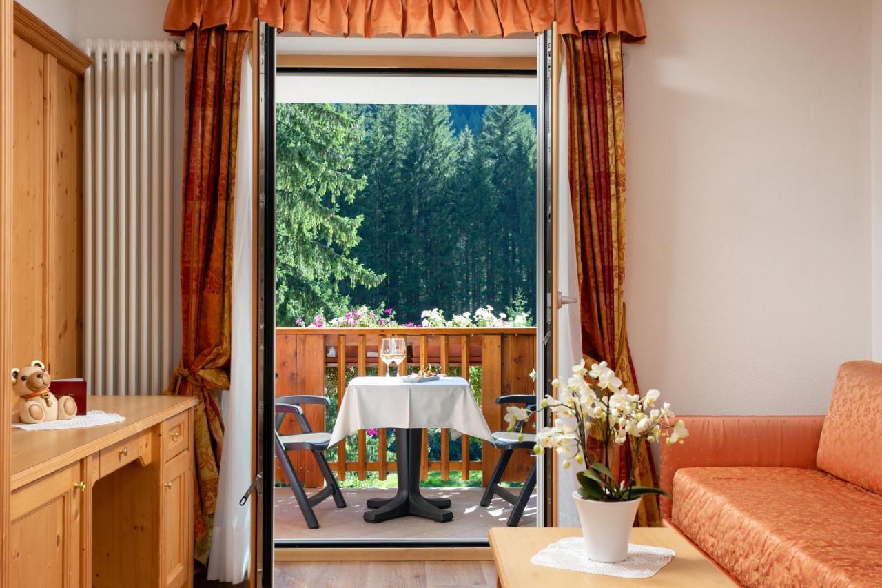 Hotel Gries 까나제이 외부 사진